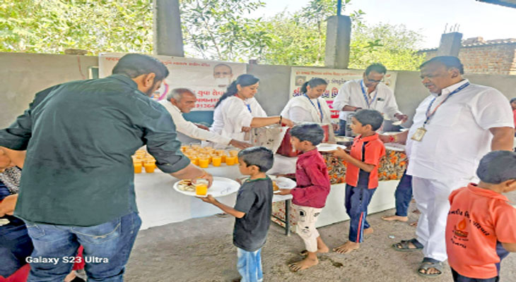 Aajkaal Daily (Desh Pardesh Ni Aajkaal)